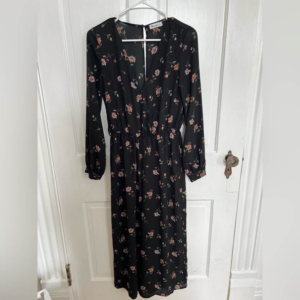 Chic Black Floral Jumpsuit